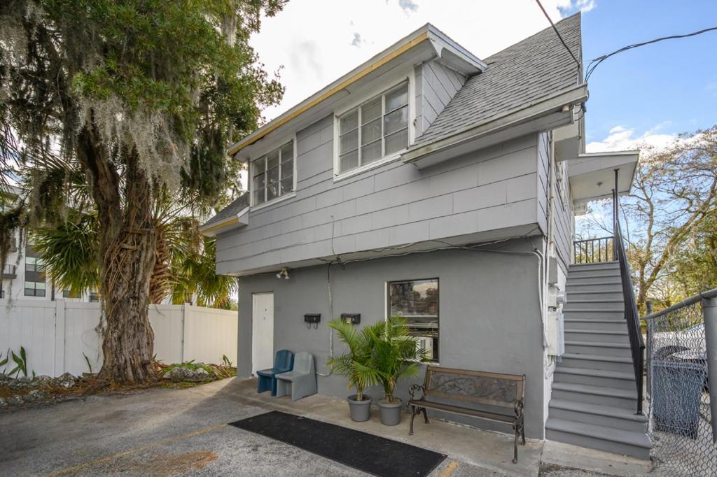 Seminole Heights - Foodie Capital Of Tampa Exterior photo